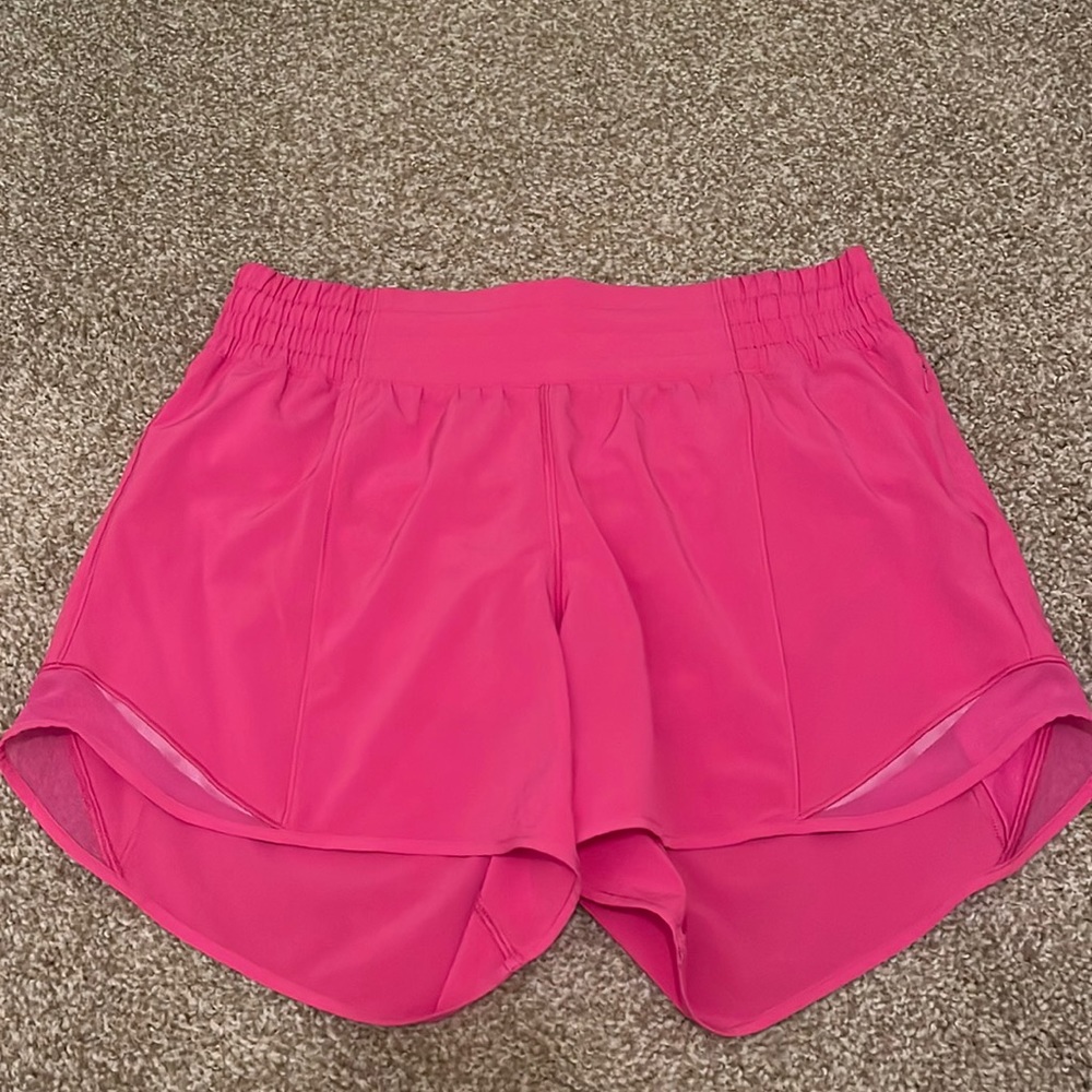 High rise sonic pink hotty hot shorts size 6